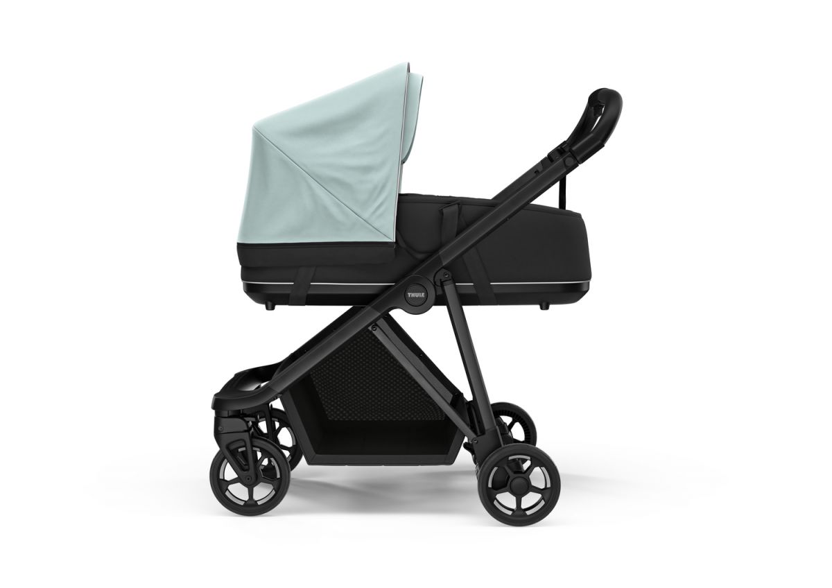 Náhľad produktu - Kočík Thule Shine Alaska Blue on Black 2022 + vanička