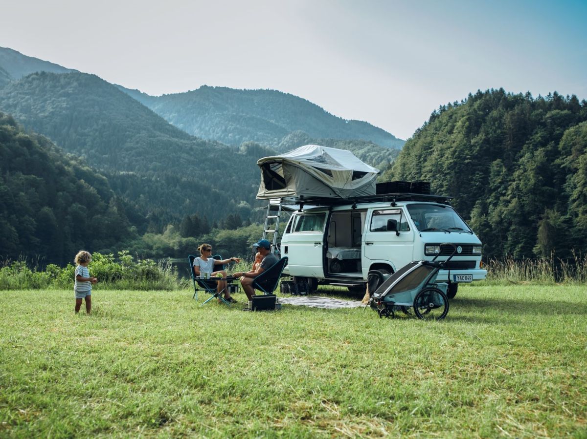 Náhľad produktu - Thule Caprock strešná platforma L