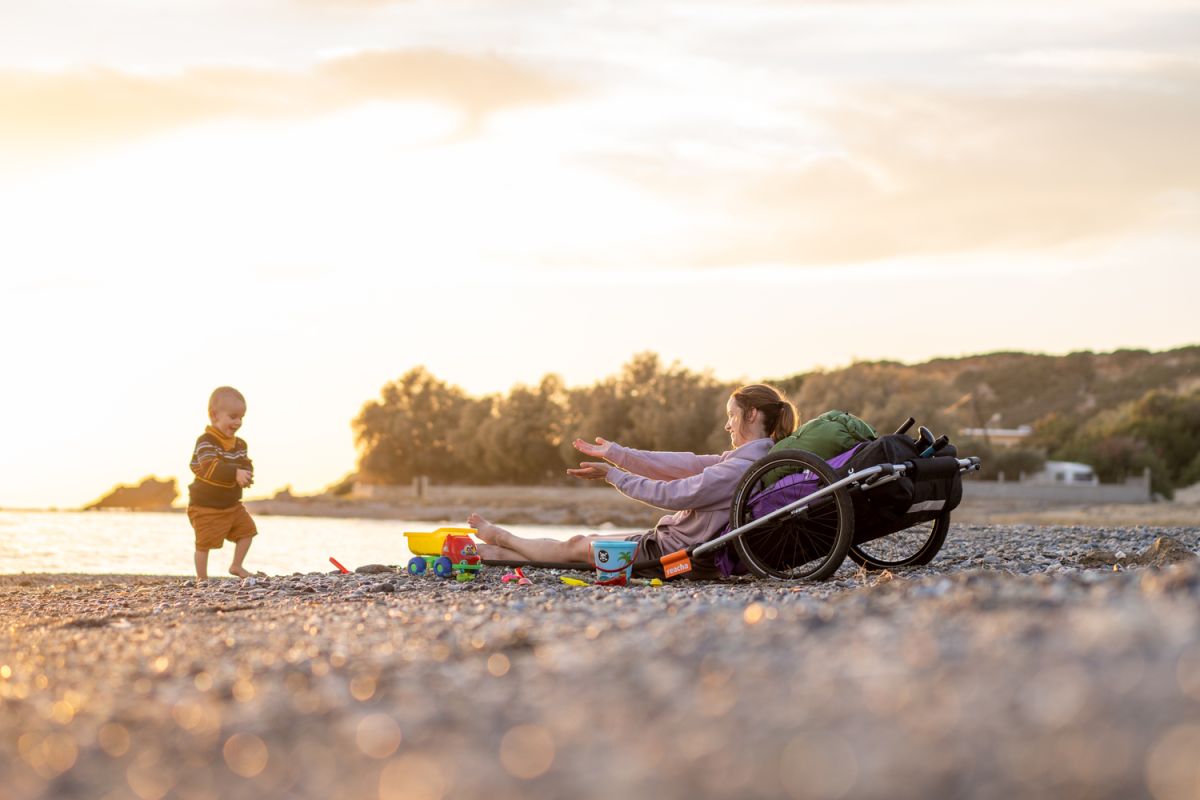 Náhľad produktu - Thule Reacha Sport - vozík za bicykel na športové vybavenie