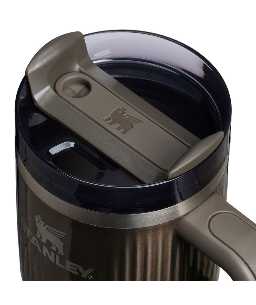 Náhľad produktu - Stanley The Quencher/Cup H2.0 Fluted Tumbler 600 ml/20 oz Gunmetal Shine