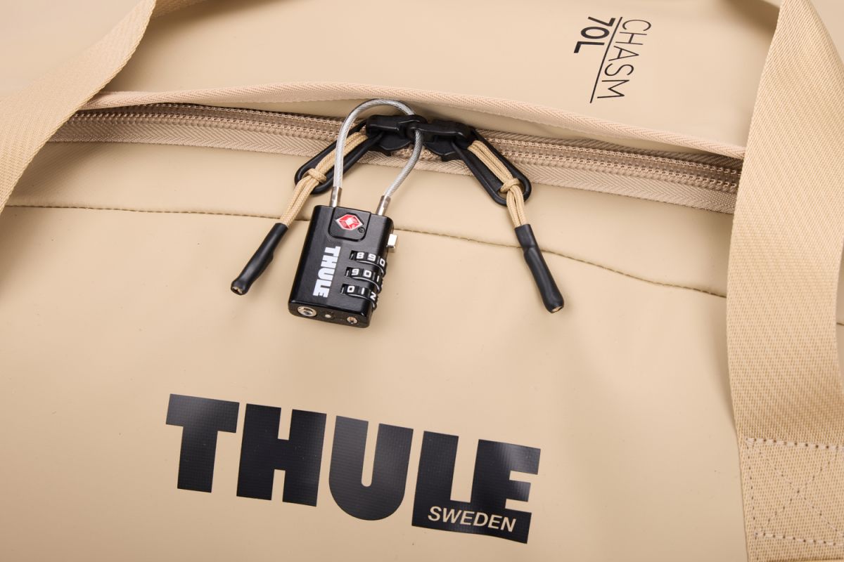 Náhľad produktu - Thule Chasm športová taška 70 l TDSD303 - Gentle Beige