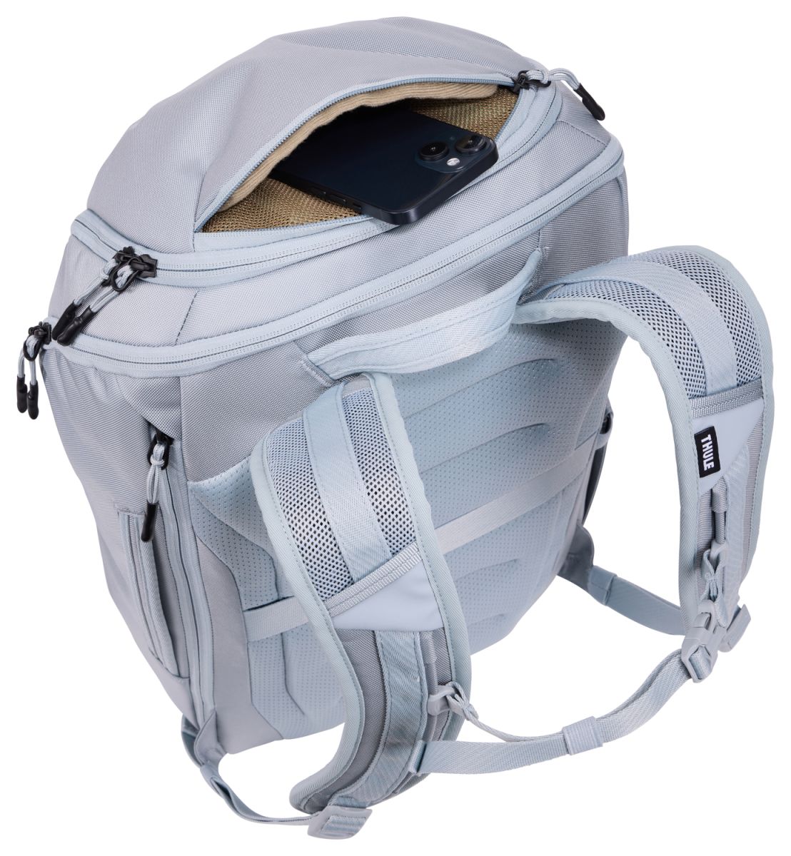 Náhľad produktu - Thule Chasm batoh 26 l TCHB215 - Soft Blue