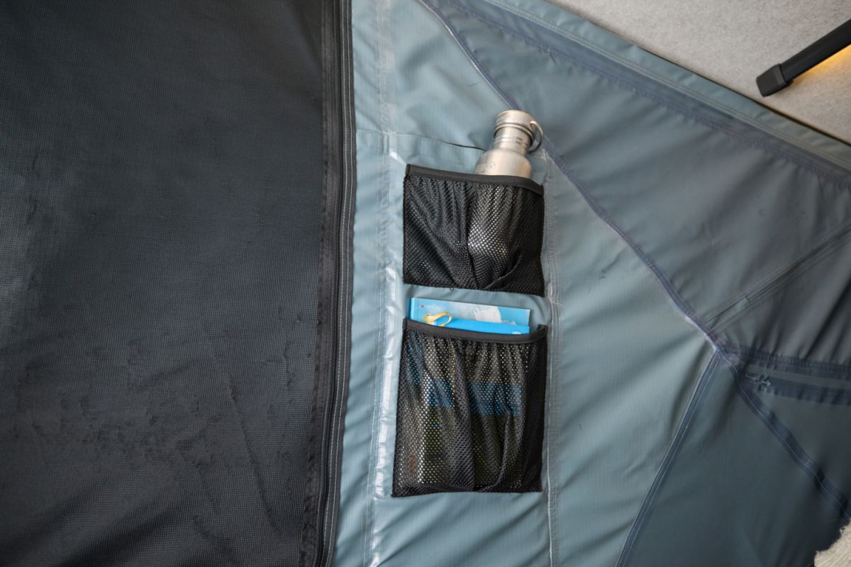 Náhľad produktu - Autostan Thule Widesky - škrupinový stan pre 2 osoby, Dark Slate