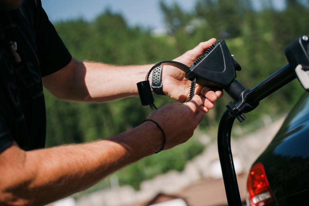 Náhľad produktu - Nosič 3 kolies na ťažné Atera Strada Sport 3 Pro