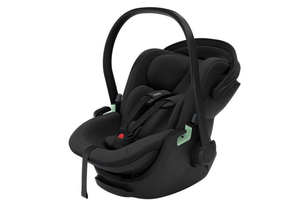 Náhľad produktu - Thule Urban Glide 3 Black - MB + hlboká korba + ISOFIX Base Alfi + autosedačka Maple