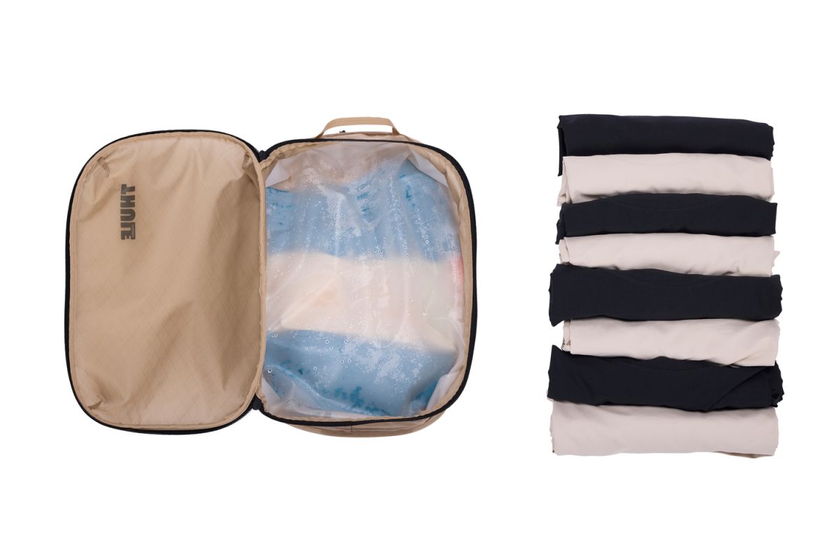 Náhľad produktu - Thule cestovný organizér čisté/špinavé TCCD201 - jemná béžová