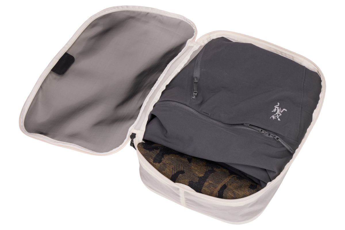 Náhľad produktu - Thule Packing cube stredný organizér TPCS202 - biely